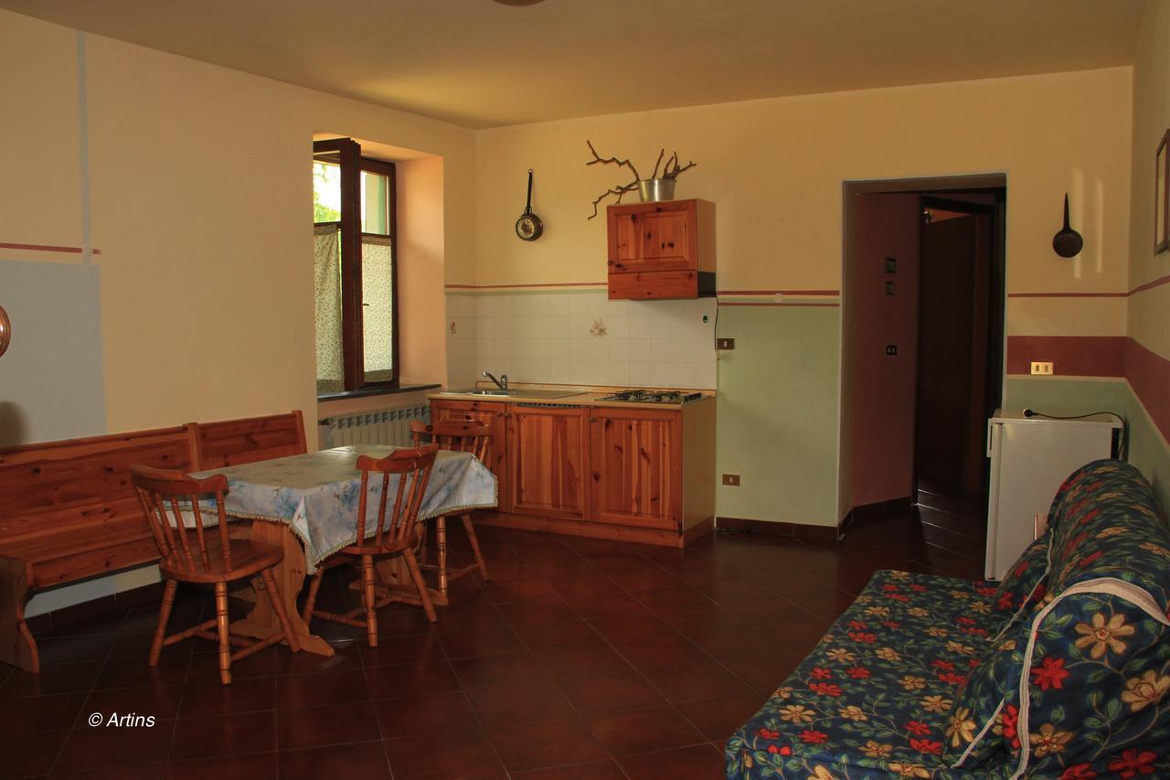 Agriturismo La Praduscella فيفيزانو المظهر الخارجي الصورة